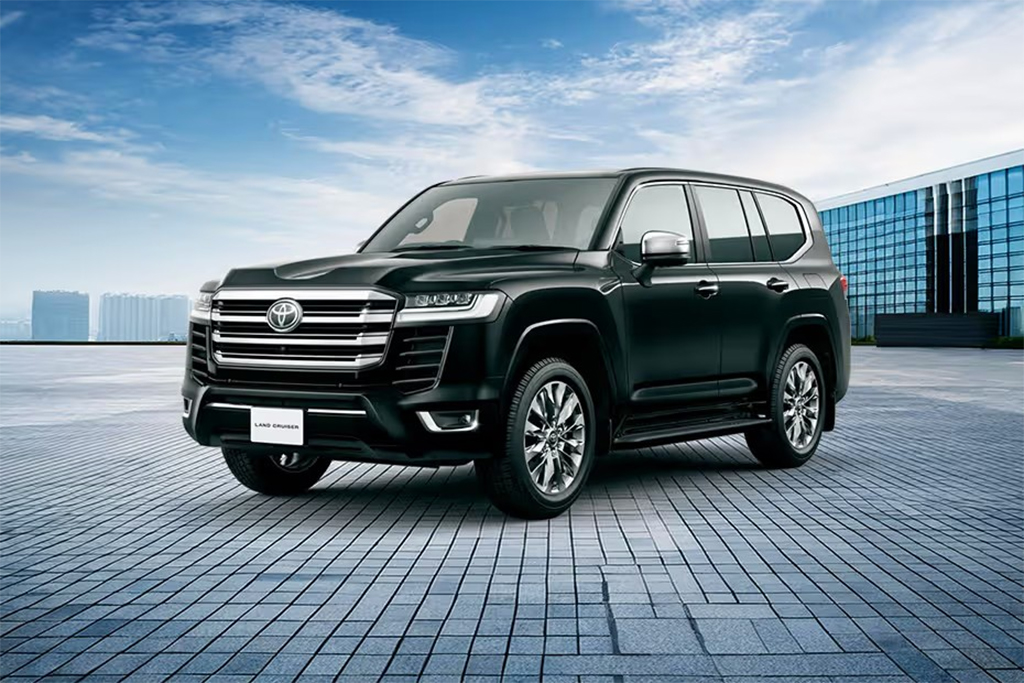 Toyota Land Cruiser  Luxury SUV ZX car for sale